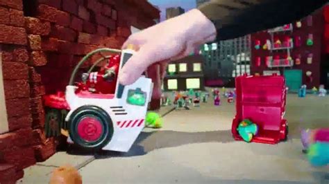 The Grossery Gang Putrid Power Vehicle Playsets TV Spot, 'Save the Day'