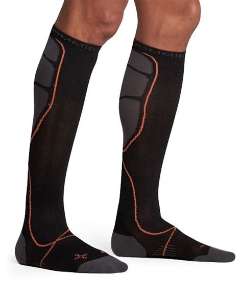 Tommie Copper Men's Exo Performance Compression Calf Socks logo