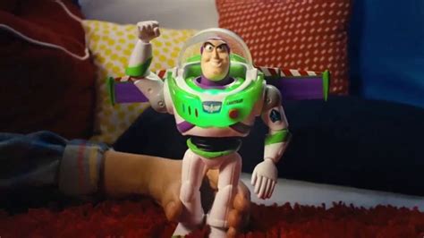 Toy Story 4 Blast-Off Buzz Lightyear TV Spot, 'Let's Fly'