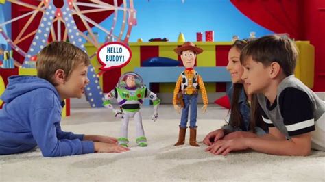 Toy Story 4 Drop-Down Action Buzz and Woody TV Spot, 'Close Call'