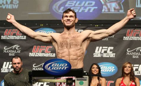 Toyo Tires TV Spot, 'UFC Grill' Featuring Dominick Cruz, Forrest Griffin featuring Forrest Griffin
