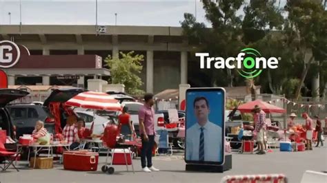 TracFone Wireless TV commercial - Tailgate
