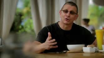 Transitions Adaptive Optical TV Commercial Featuring Robert Irvine