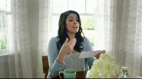 Triscuit TV Spot, 'Non-GMO Project Verified' Featuring Cecily Strong