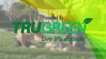 TruGreen TV Spot, 'HGTV: Lose the Shoes and Setup Outside'
