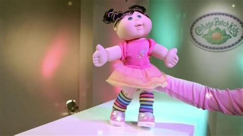 Twinkle Toes Cabbage Patch Kids TV Spot, 'Twinkle Your World'