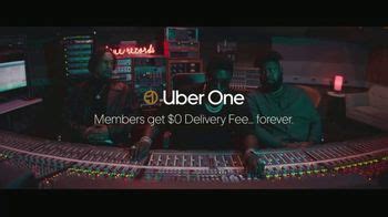 Uber Eats TV commercial - Donna Delivery featuring Donna Lewis, Sean 