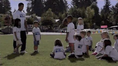 United Way TV Spot, 'United Way & NFL Play' Featuring Russell Wilson