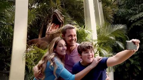Universal Orlando Resort TV Spot, 'Kids Grow Up'