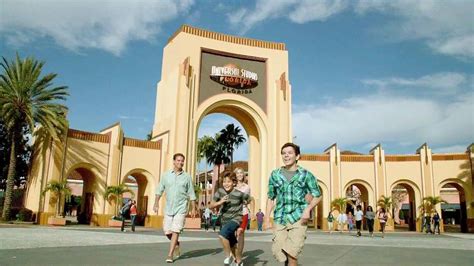 Universal Studios Orlando TV Commercial 'Mean It: Fourth Night, Third Day Free' featuring Angie Nelson