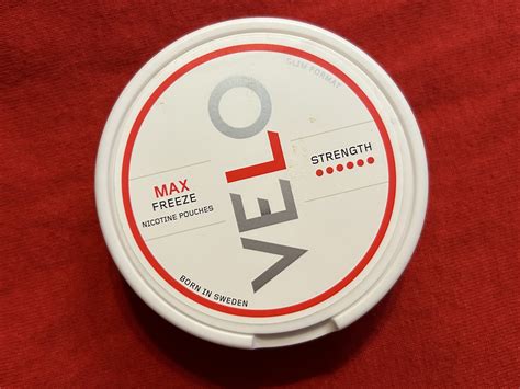 VELO Nicotine Pouch Max Peppermint logo