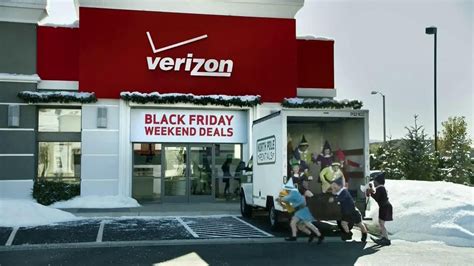 Verizon Black Friday TV Spot, 'North Pole Rentals' created for Verizon