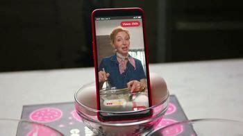 Verizon Business TV Spot, 'Milk Bar's Secret Ingredient' Featuring Christina Tosi featuring Christina Tosi