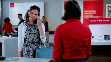 Verizon Edge TV Spot, 'Ceci' featuring Kristelle Monterrosa