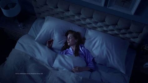 Vicks ZzzQuil PURE Zzzs All Night TV commercial - Up at 2 AM