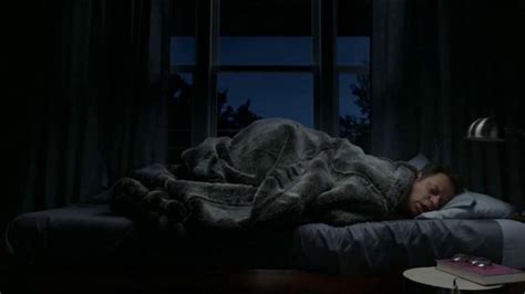 Vicks ZzzQuil TV Spot, 'Dormir Como Un Oso'
