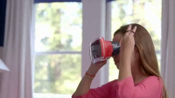 View-Master Virtual Reality TV Spot, 'Disney Channel: Explore and Learn'