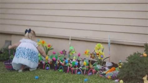Walmart TV Spot, 'Easter Surprise: Jelly Bean Garden' featuring Amy Vorpahl