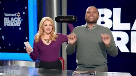 Walmart TV Spot, 'Gift List' Feat. Anthony Anderson and Melissa Joan Hart