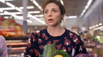 Walmart TV commercial - Holidays: Commander of the Cart