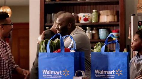 Walmart TV commercial - No Sweat: Holidays