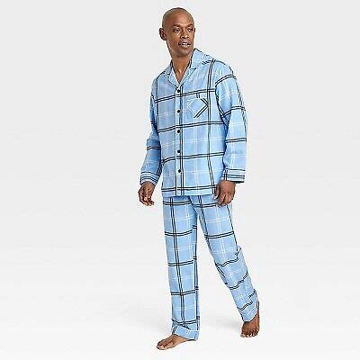 Wondershop Men's Plaid Flannel Pajama Set logo