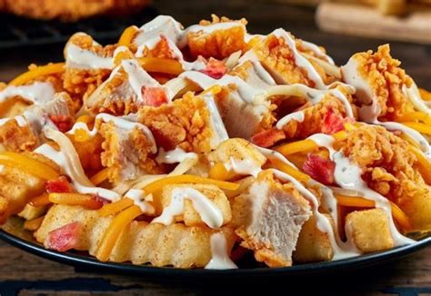 Zaxby's Chicken Bacon Ranch Loaded Fries
