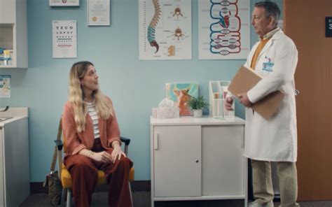 Zocdoc TV Spot, 'Get Your Docs in a Row: Park' featuring Pera Zubillaga