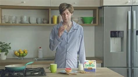 belVita Breakfast Biscuits TV Spot, 'Steady Energy' featuring Greg Tannen
