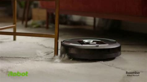 iRobot TV Spot, 'Experience Clean in a Whole New Way' featuring Alec Ruiz
