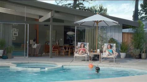 thinkThin TV Spot, 'Pool' featuring Levi Oleesky